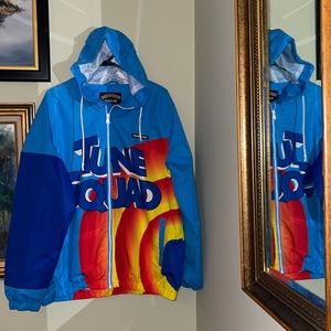 Members Only Looney Tunes Squad Men’s L Large Halloween Costume Coat Bugs Bunny